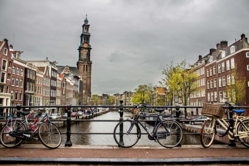 Sanat ve Kültürün Kalbi: Amsterdam